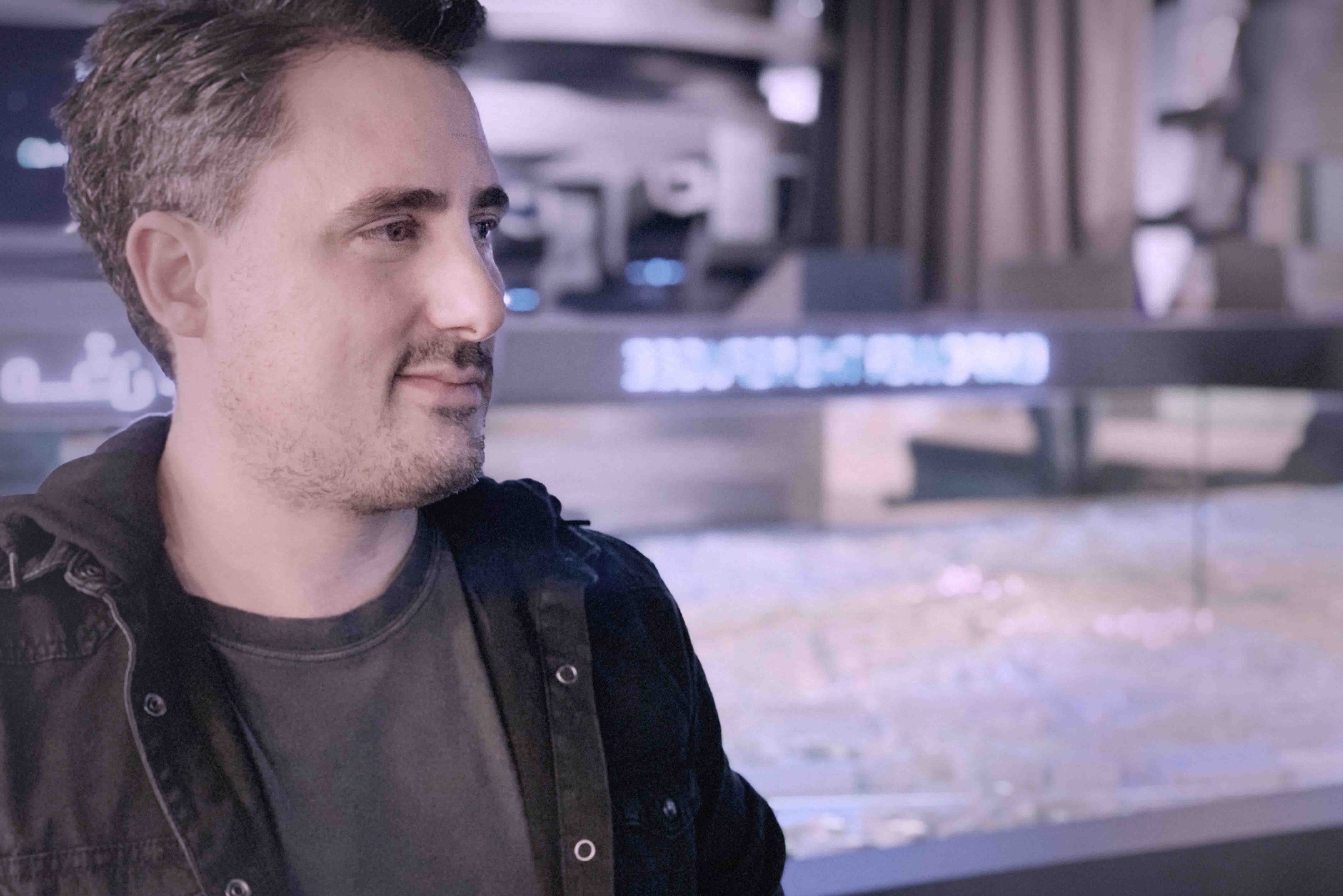 Francisco Santolo: The Digital Nomad Who Travels the World Teaching Entrepreneurship